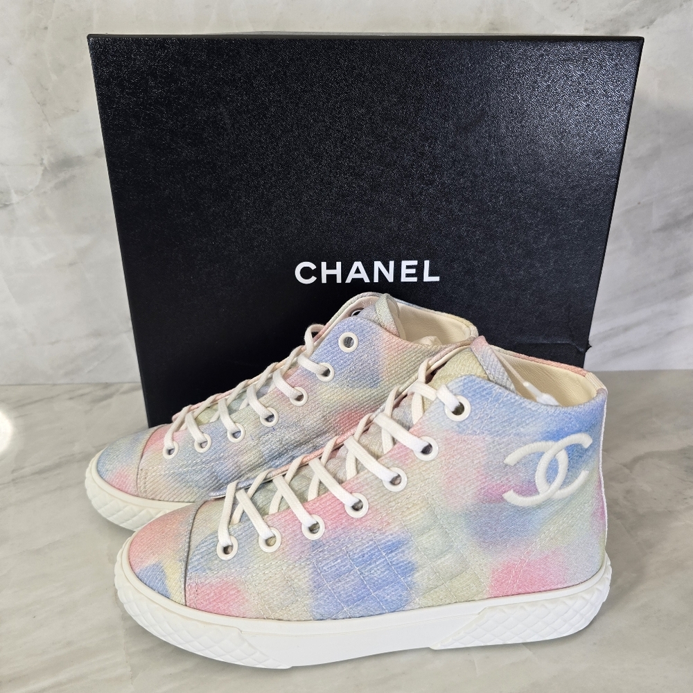 Chanel Colorful Sneakers - Picture 2 of 10